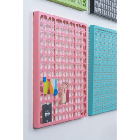 Breeze Block Metal Wall Tile 15.5 x 15.5 Pink