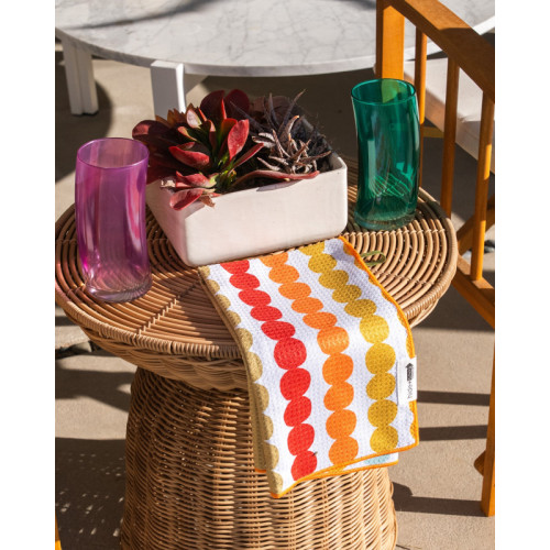 Pom Pom Hand Towel 18 x 24