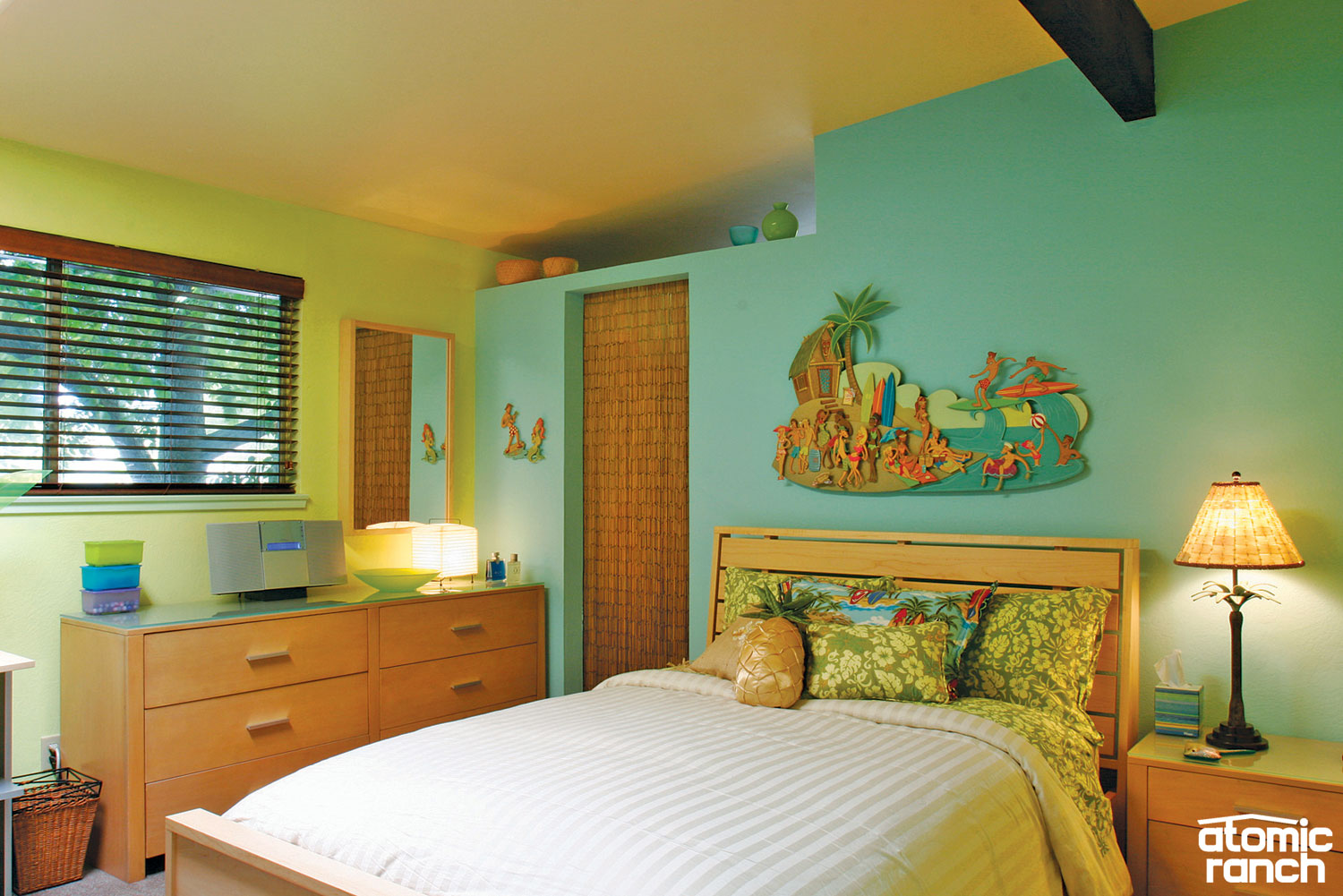 3 Must Have Features For A Guest Room Fit For A Tiki God