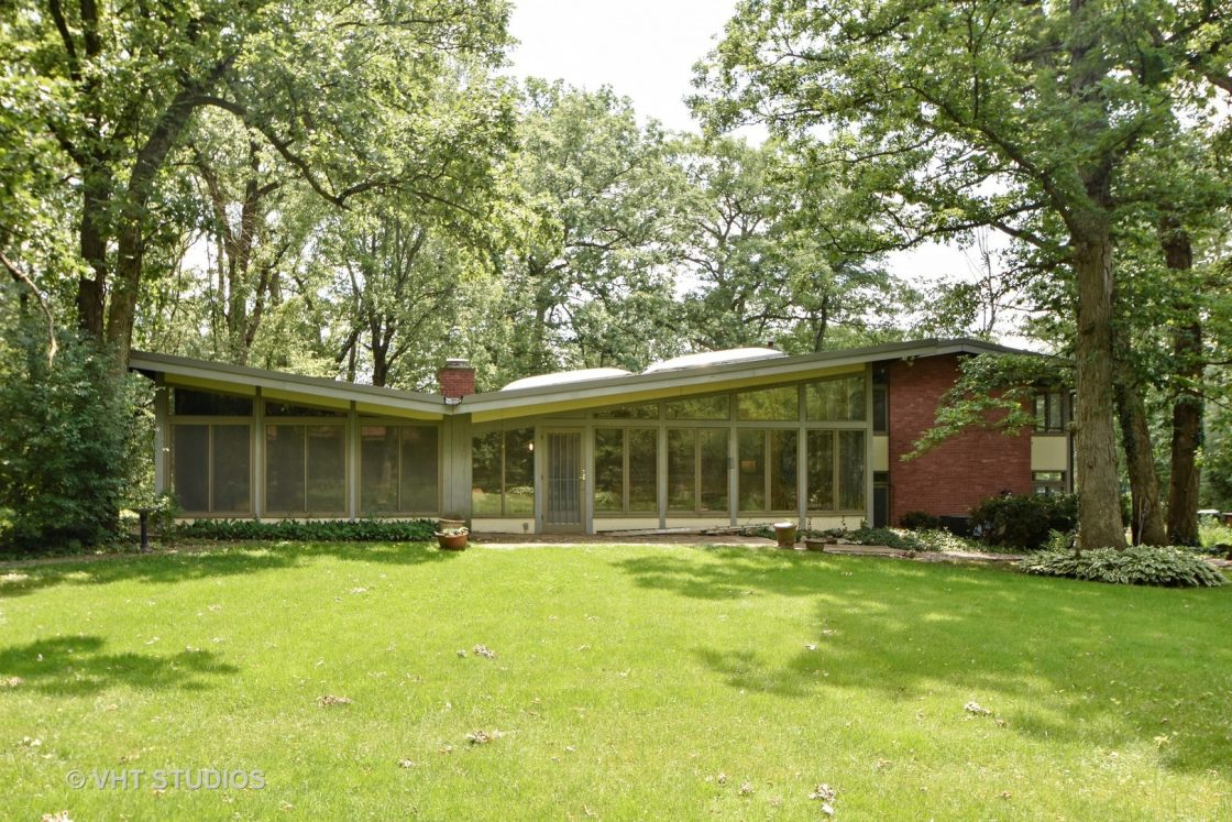 House Hunting Made Easy with Midcentury Real Estate Pros - Atomic Ranch