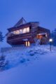 Boulder mid century inspired home in winter